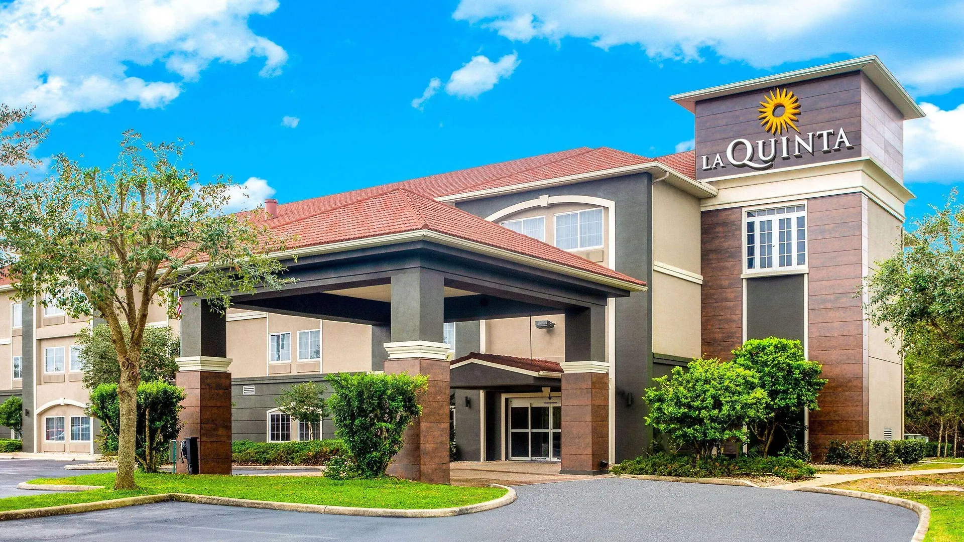 Where to Stay in South Florida: 6 Best Golf Hotels